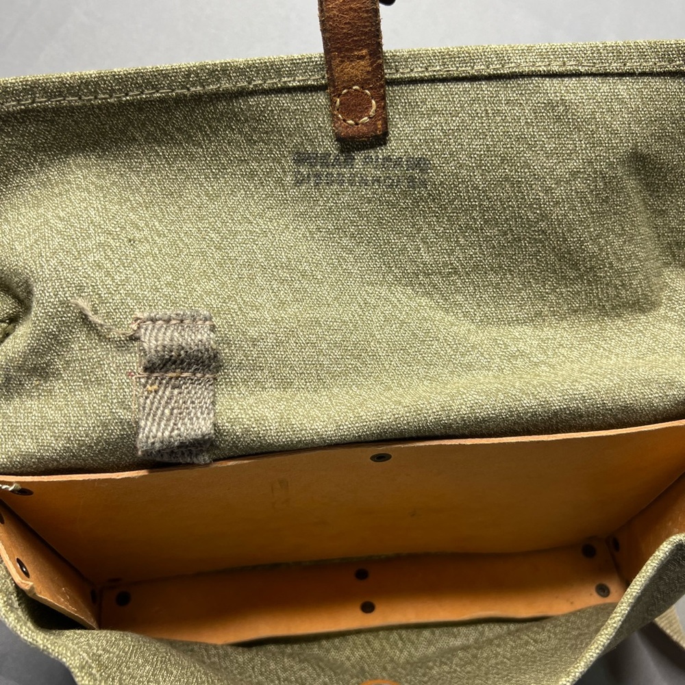 Vintage Swiss Army Canvas Pepper Salt Pack Military Green Bag Leather Detail - Picture 7 of 13